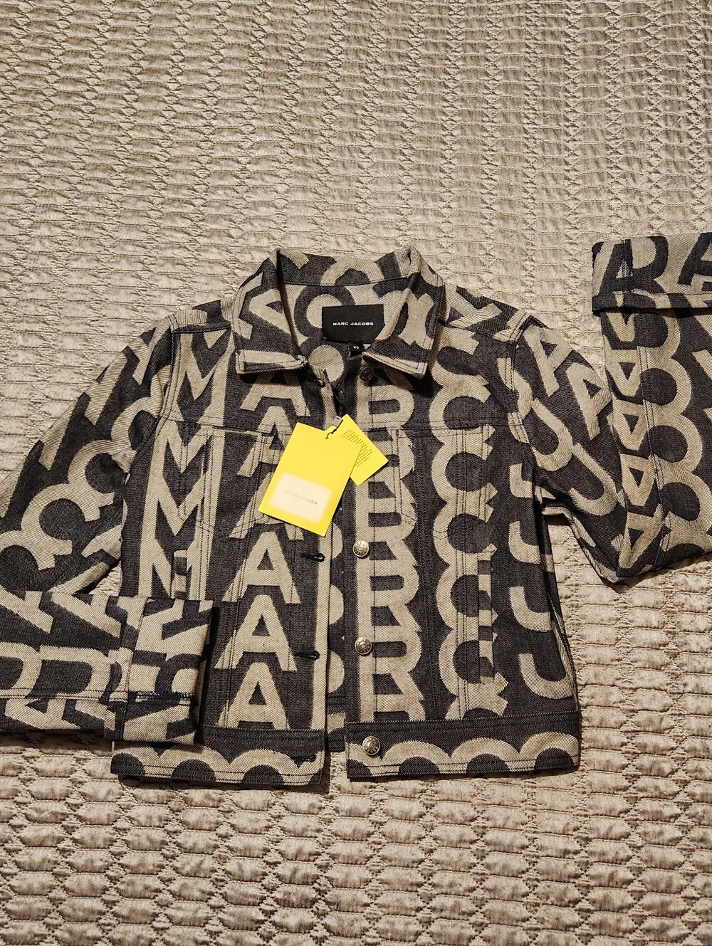 NWT Marc Jacobs Black & Cream Logo-Print Denim Jacket SIZE XS